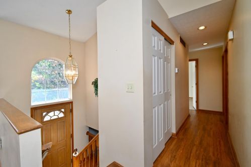 1468 Afton Dr, Florence KY  41042-8510 exterior