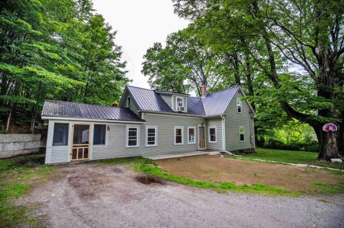 70 Cedar St, Hopkinton, NH 03229-3305