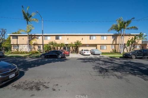 2829 Coolidge St, Long Beach, CA 90805-2777