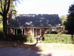 39 Warren St, Newton, MA 02459-2333