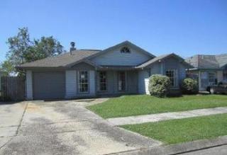 46 Cynthia St, Westwego, LA 70094-5808