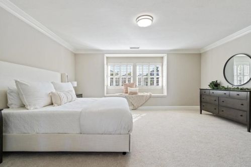 1938 White Birch Dr, Vista CA  92081-7316 exterior