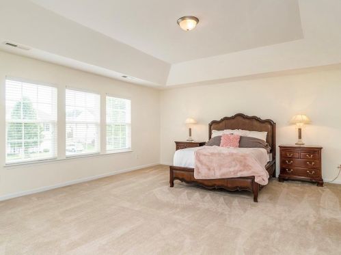 107 Vw Dr, Burlington NC  27215-4694 exterior