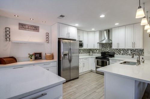 2542 Euclid Ave, San Diego CA 92105-2923 exterior