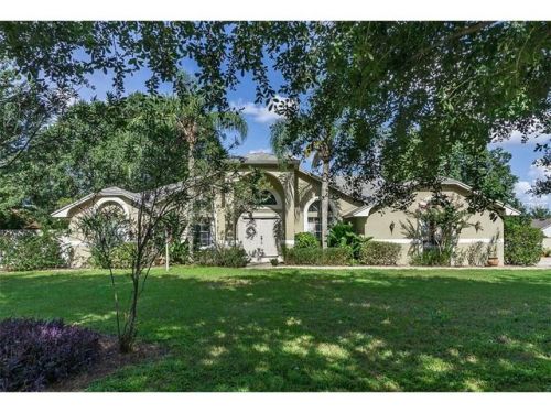 4515 Village Wood Dr, Orlando, FL 32835-2729