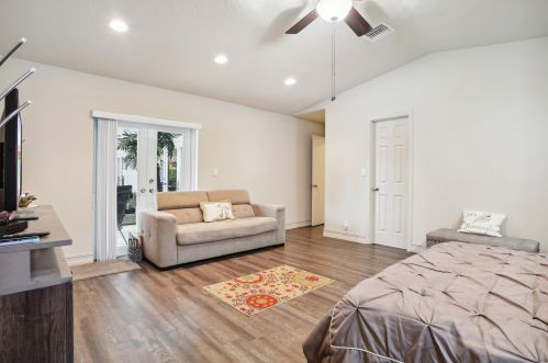 19999 Back Nine Dr, Boca Raton FL  33498-4706 exterior