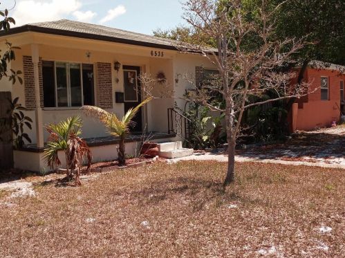 6535 3rd Ave, Saint Petersburg, FL 33707-1315