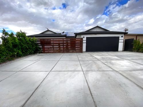 82156 Oleander Ave, Indio CA  92201-2153 exterior