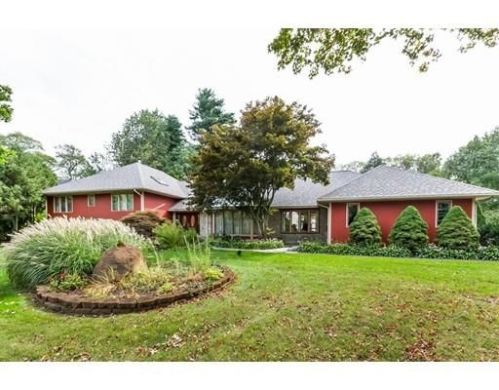 49 Sunrise Ter, Stoughton, MA 02072-1985