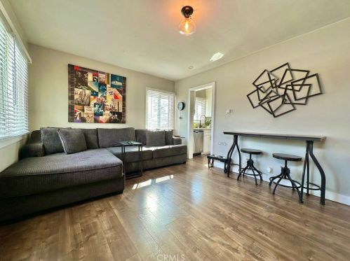 757 Redondo Ave, Long Beach CA  90804-5140 exterior