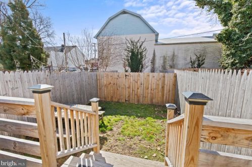 634 1st St, Lancaster PA  17603-3622 exterior