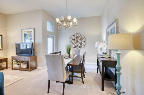 707 Diamond Glen Cir, Folsom CA 95630-3158 exterior