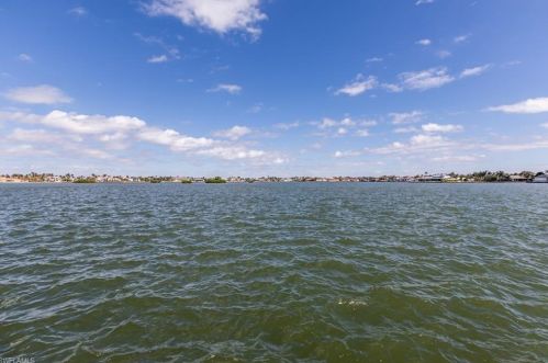 1640 Copeland Dr, Marco Island, FL 34145-6631