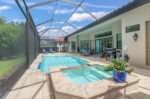 23088 Sanabria Loop, Bonita Springs, FL 34135-5344