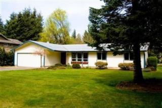 8541 Lynnwood Dr, Lynden, WA 98264-9729