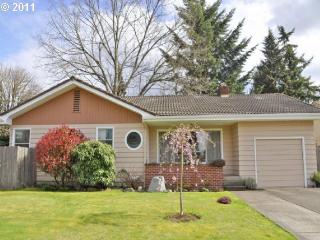 3086 Bailey Ln, Eugene, OR 97401-6927