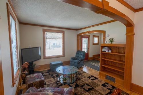 3918 Aldrich Ave, Minneapolis MN  55409-1414 exterior