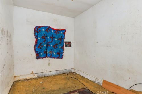 1071 Rialto Ave, San Bernardino CA  92408-1221 exterior