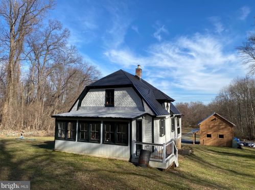 13413 Mountain Rd, Lovettsville VA  20180-2816 exterior