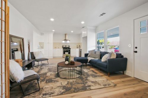 22925 Berendo Ave, Torrance, CA 90502-2809