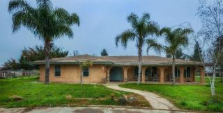 12063 Belmont Ave, Tivy Valley, CA 93657-9456