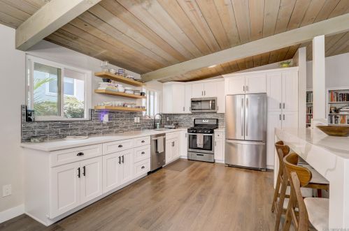 5038 Chaparral Way, San Diego CA 92115-2239 exterior