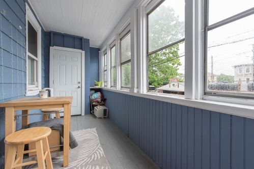 22 Veazie St, Providence RI  02908-2410 exterior