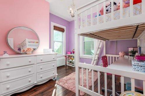 76-38 85th Dr, Jamaica NY  11421-1008 exterior