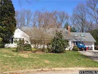 5 Seabrook Ct, Stonybrook, NY 11790-3305