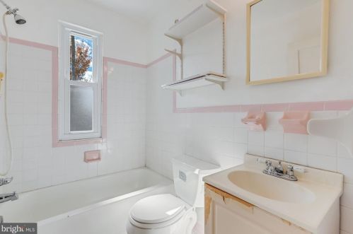 3343 Alden Pl, Washington DC 20019-1313 exterior