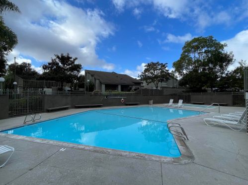 10883 Caravelle Pl, San Diego CA  92124-2048 exterior