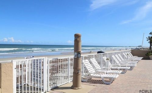 800 Atlantic Ave, Daytona Beach FL  32118-3716 exterior