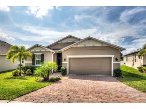 2997 Etowah Park Blvd, Tavares, FL 32778-2002