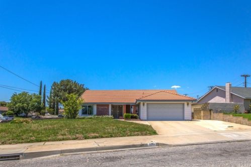 5202 Mayfield Ave, San Bernardino, CA 92407-3143