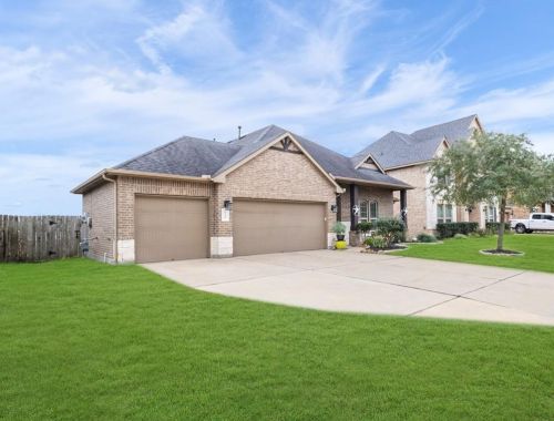 9318 Turnbull Ln, Richmond, TX 77469-5366