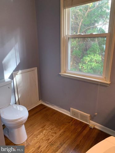 653 Gulph Rd, Norristown PA  19406-3704 exterior