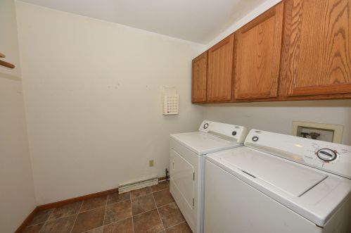 2417 Wallace Lake Rd, West Bend WI  53090-1152 exterior
