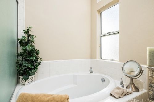 2631 Saddle Ridge Dr, Covina CA  91724-3839 exterior