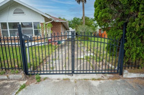 311 Wild Olive Ave, Daytona Beach FL  32118-3912 exterior