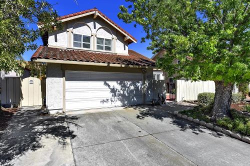 1106 Hillview Dr, Milpitas, CA 95035-3305
