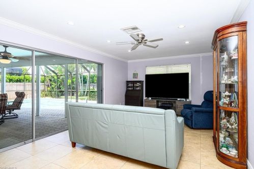 320 Hazelcrest St, Marco Island FL  34145-5230 exterior