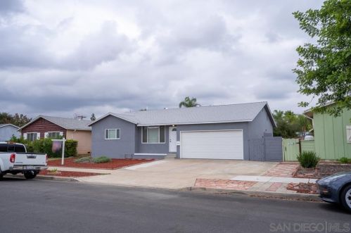 765 Denise Ln, El Cajon CA  92020-6413 exterior