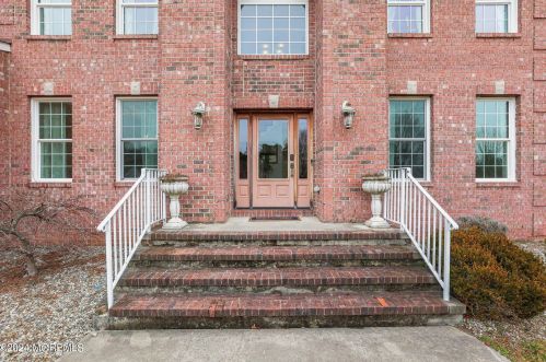 3 Sarah Ct, Jackson Twp NJ  08527-4760 exterior