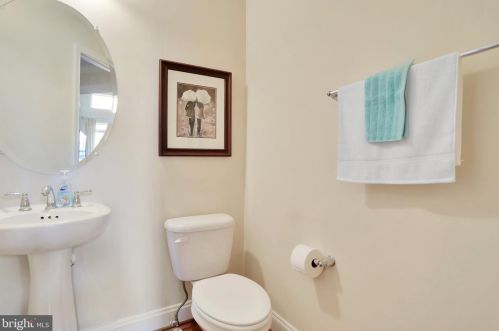 315 Lewis Washington Dr, Charles Town WV  25414-5666 exterior