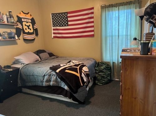 235 Mott St, Fall River MA  02721-2779 exterior