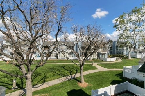 218 Glendora Ave, Covina CA 91724-2968 exterior