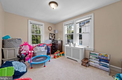 536 Woodland Ave, Cheltenham PA  19012-2120 exterior