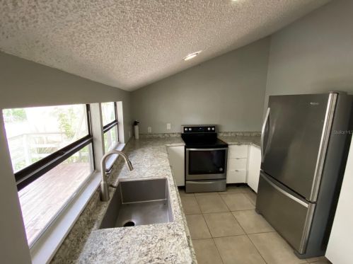 1500 49th St, Saint Petersburg, FL 33707-4339