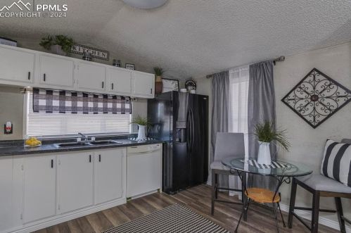 890 Cellini Plz, Pueblo CO 81007-5078 exterior