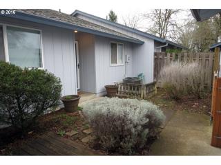 2035 Quail Cir, Beaverton, OR 97123-5148